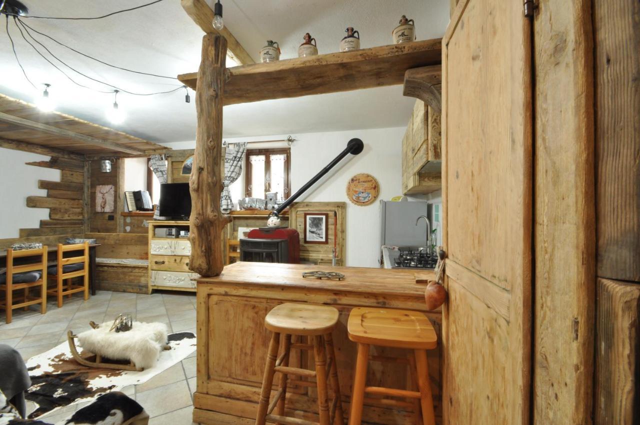 Magnifica Tavernetta Di La Thuile Zewnętrze zdjęcie